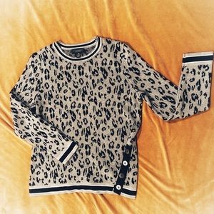 Investments Petites brand leopard print sweater in gray and black